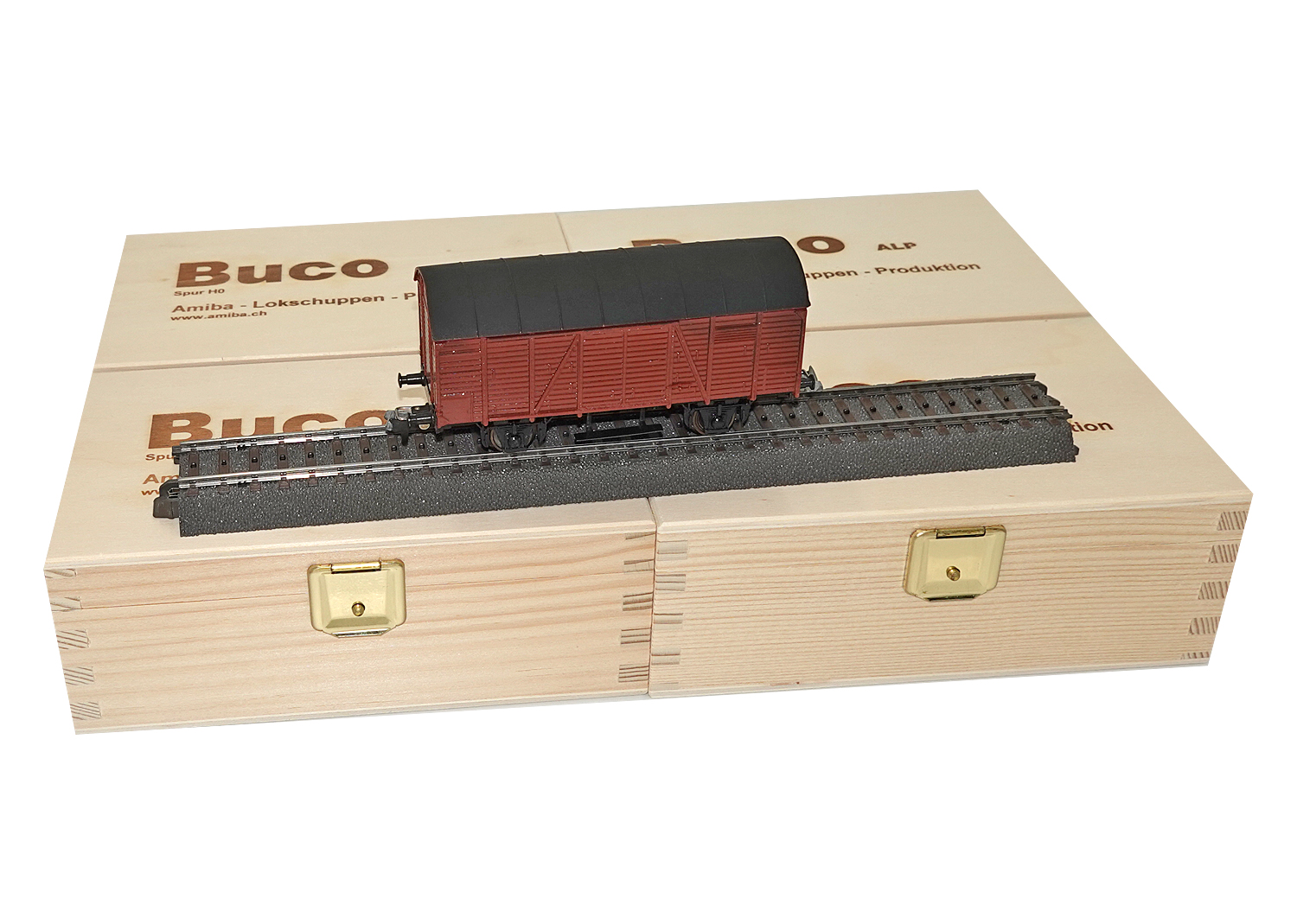 Buco H0 10441 ged Güterwagen braun DC 