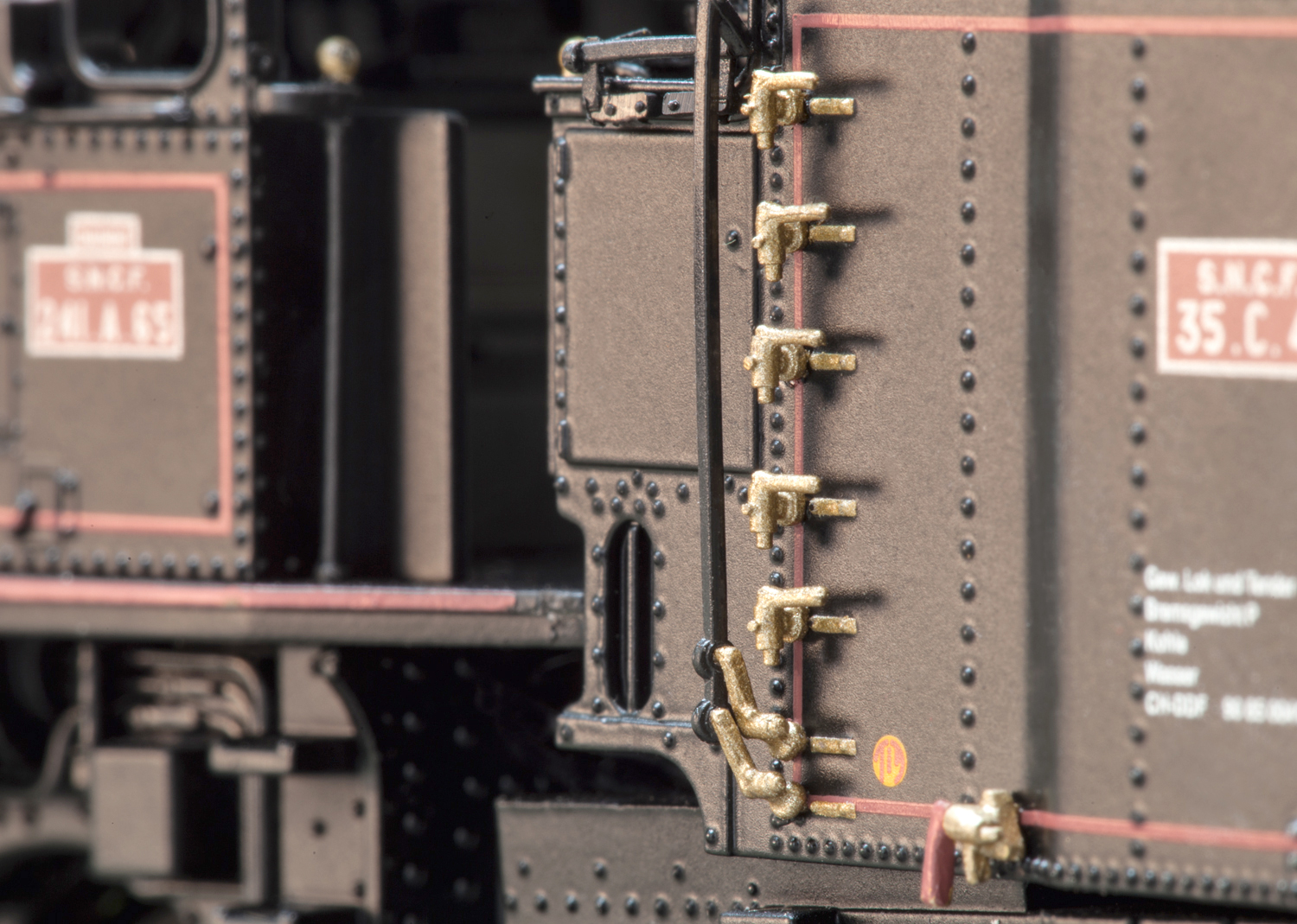 Märklin 39241 SNCF Schnellzug-Dampflokomotive Serie 241-A