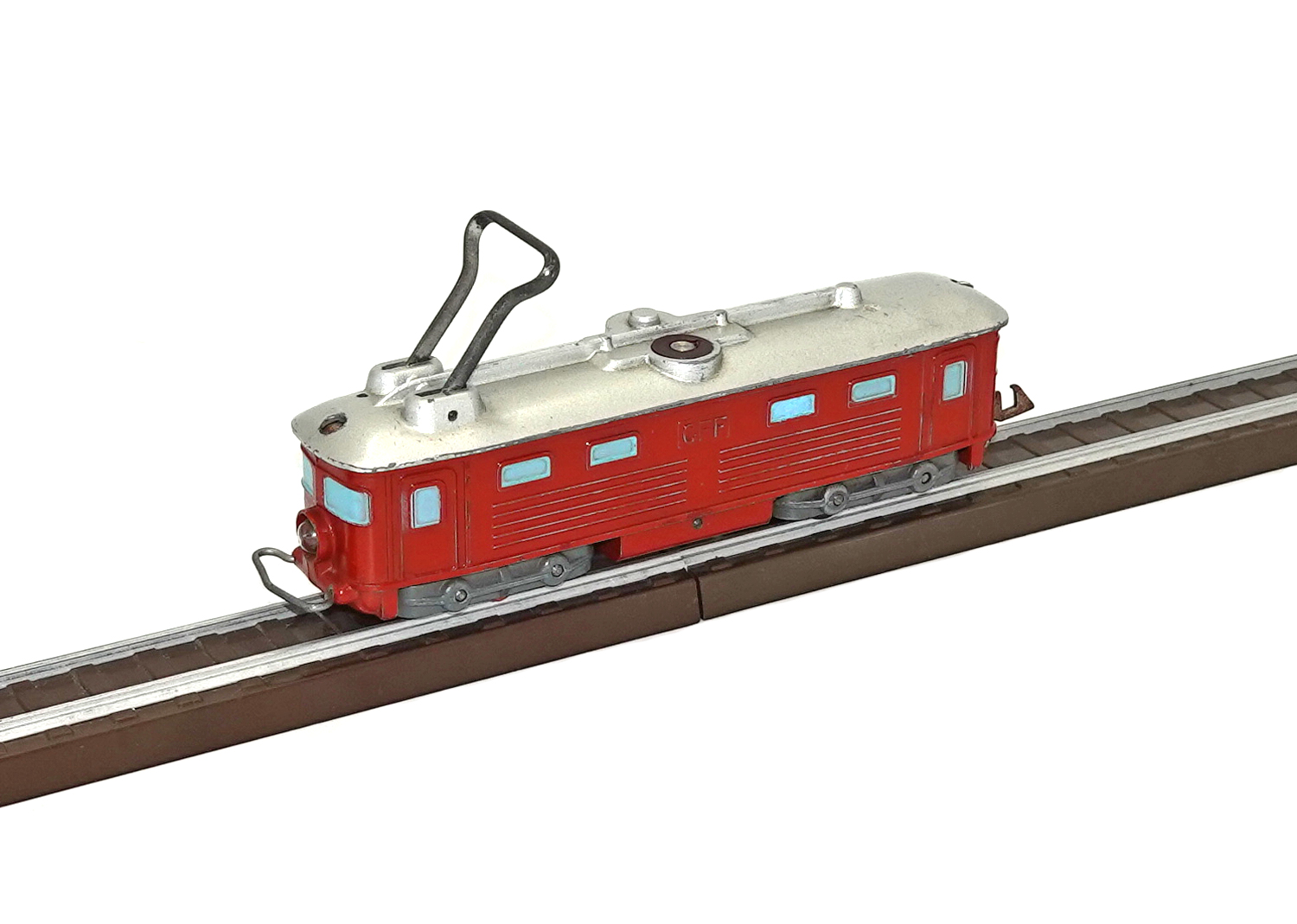 Wesa 110 Lokomotive rot mit Trolleybügel
