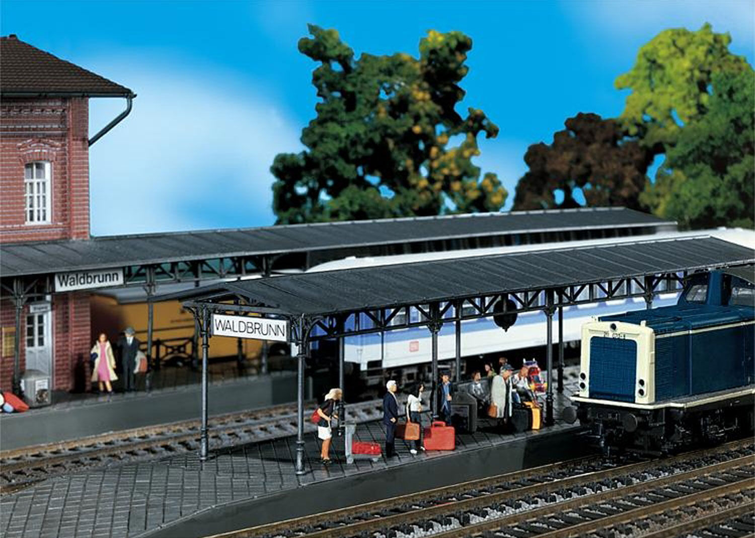 Faller H0 120204 2 Bahnsteige 