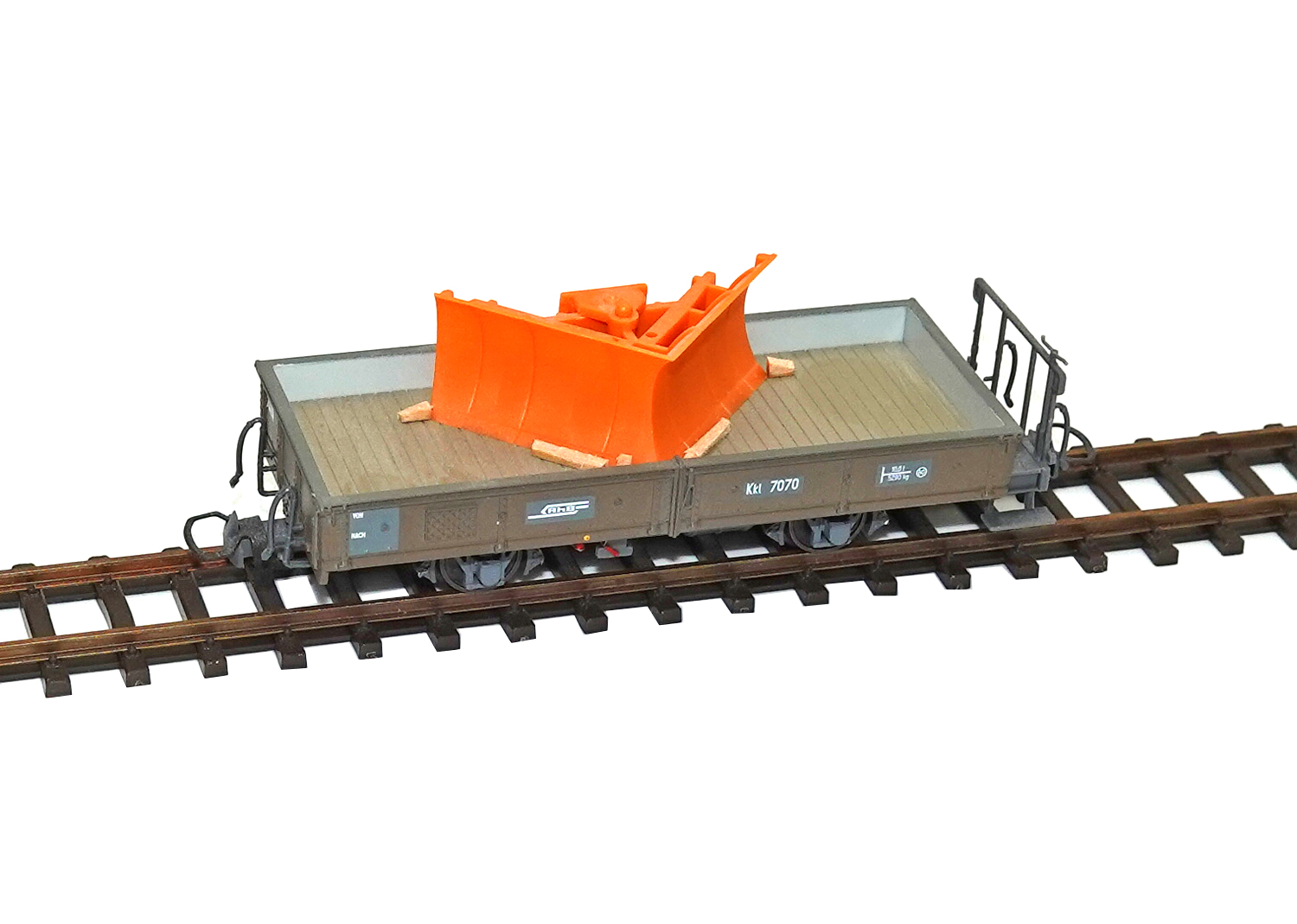 Born H0m 7457-S02 RhB Flachwagen mit Pflug Kkt 7070 DC
