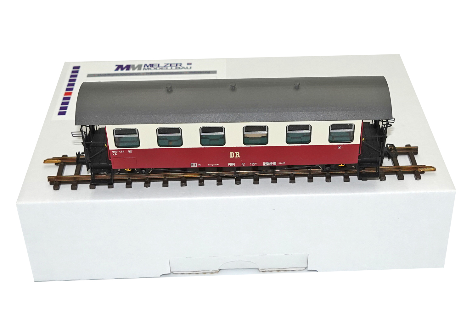 Lok-Schlosserei 900-454 H0m DR Personenwagen rot/creme 900-454 