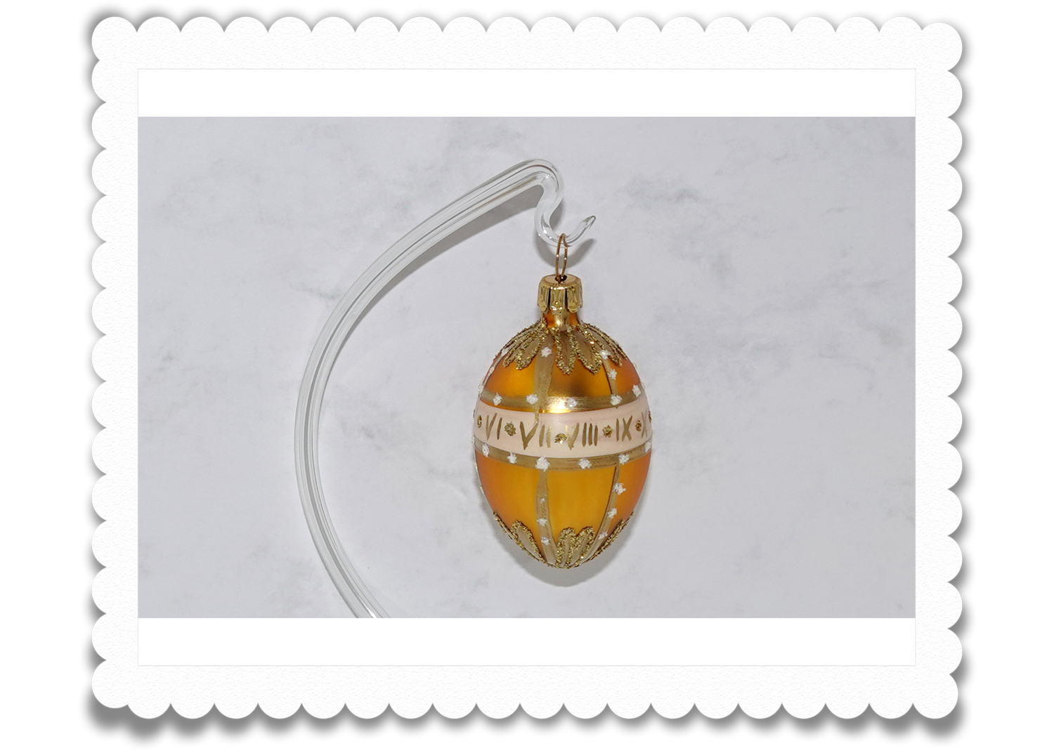 Fabergé Ostereier aus Glas gelb bemalt und verziert Fabergé Ostereier aus Glas gelb bemalt und verziert