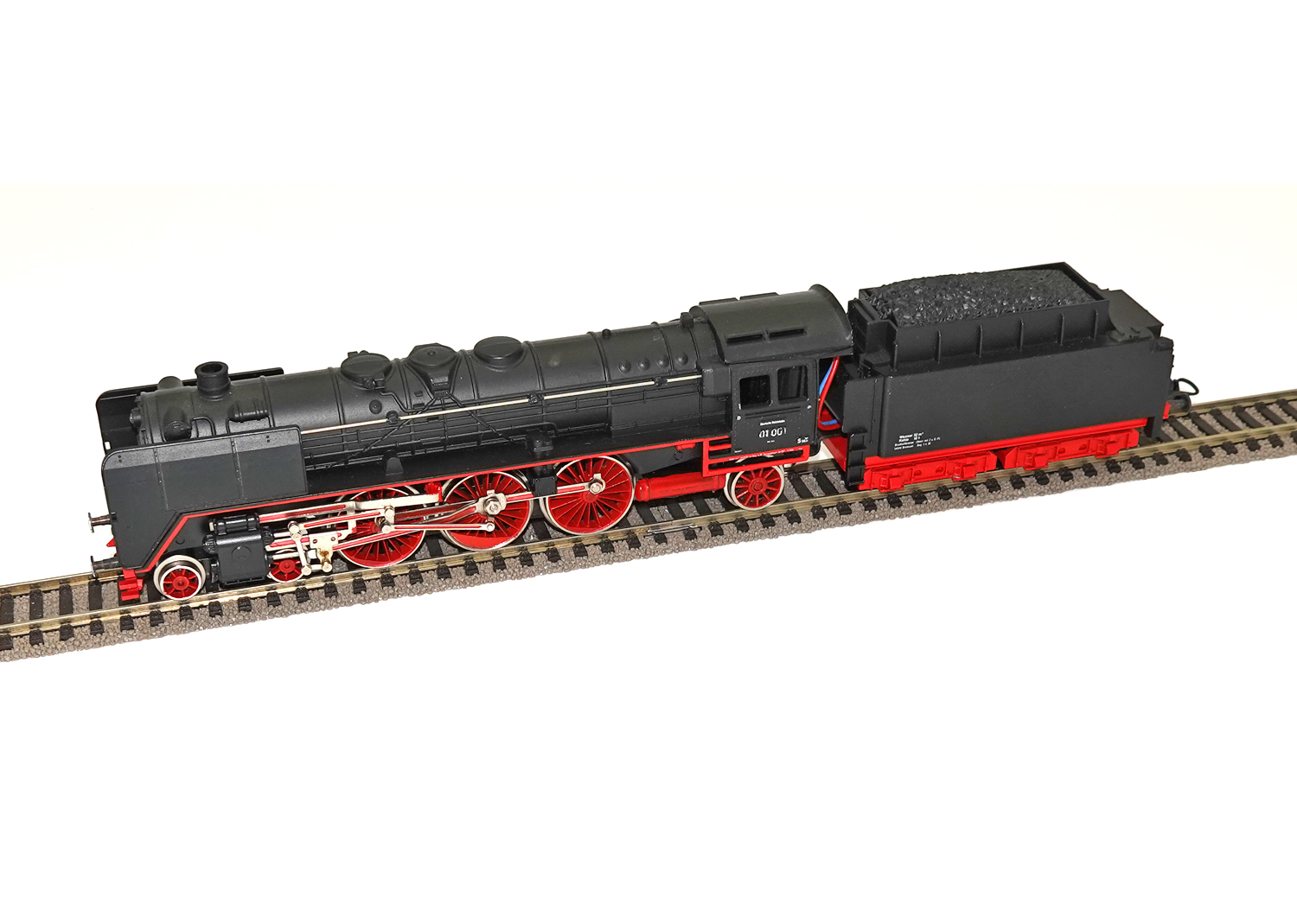 Trix International 2404 DB Damplokomotive BR 01 Trix International 2404 DB Damplokomotive BR 01