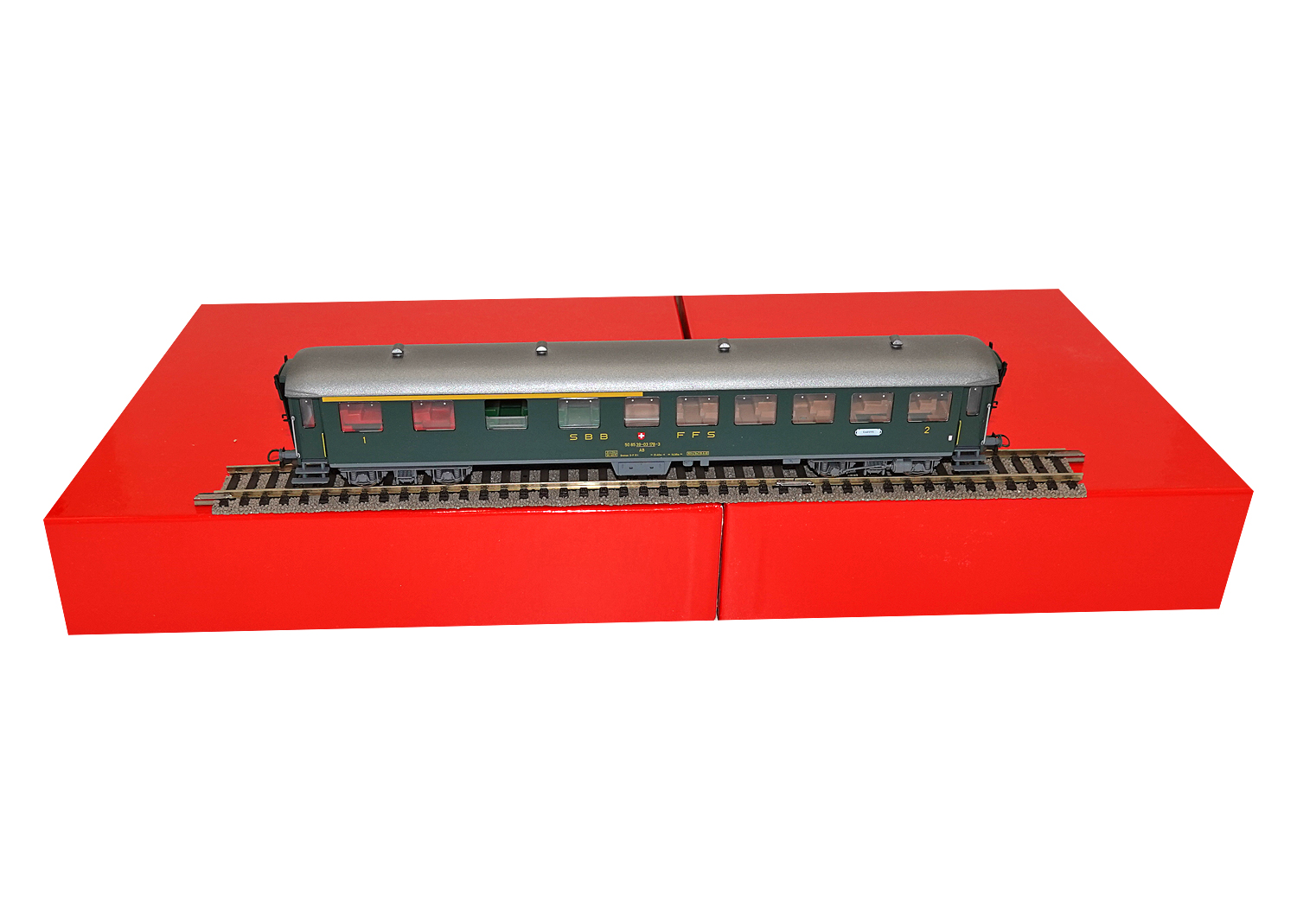 Fleischmann 5138 SBB Personenwagen 1./2. Klasse DC 