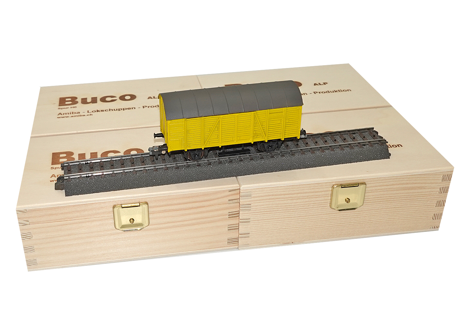 Buco H0 10442 ged Güterwagen gelb DC 
