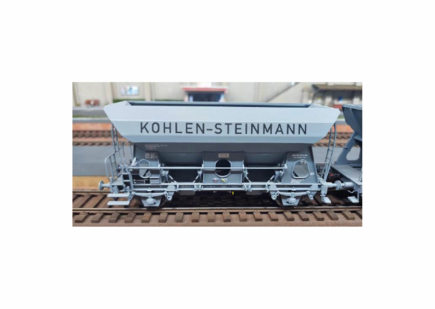 Lenz 42152-19 SBB Selbstentladewagen Kohlen-Steinmann