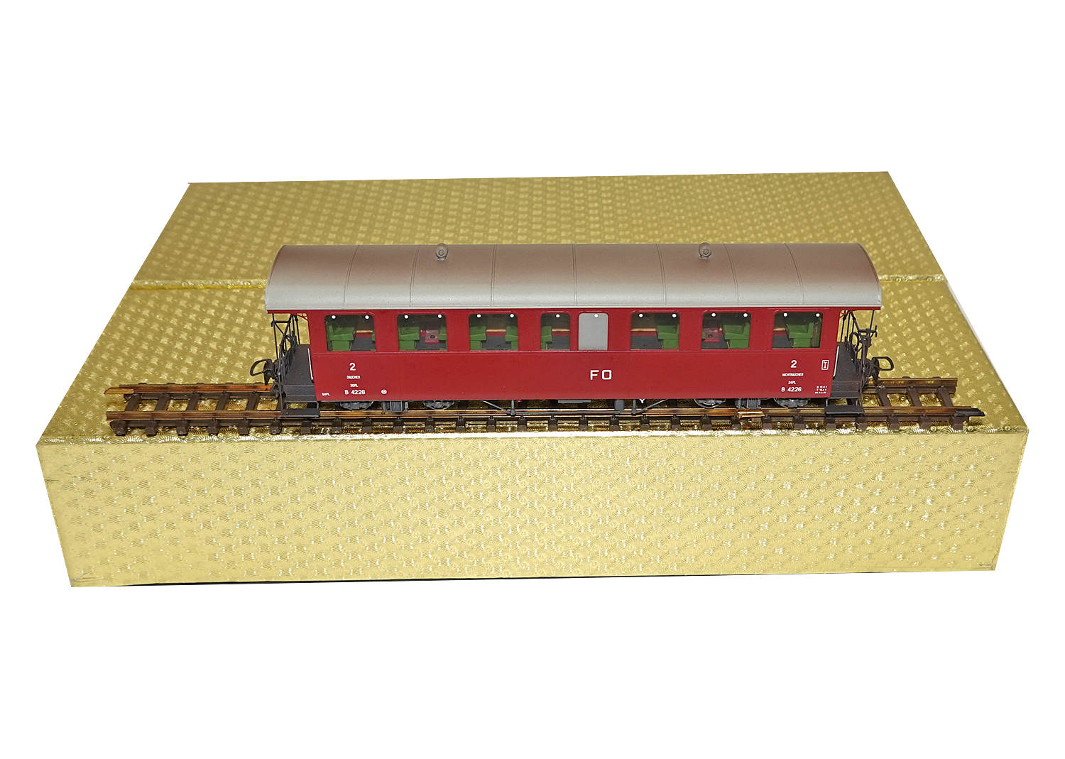 Ferro-Suisse 4226 H0m FO Personenwagen B 4226 rot 