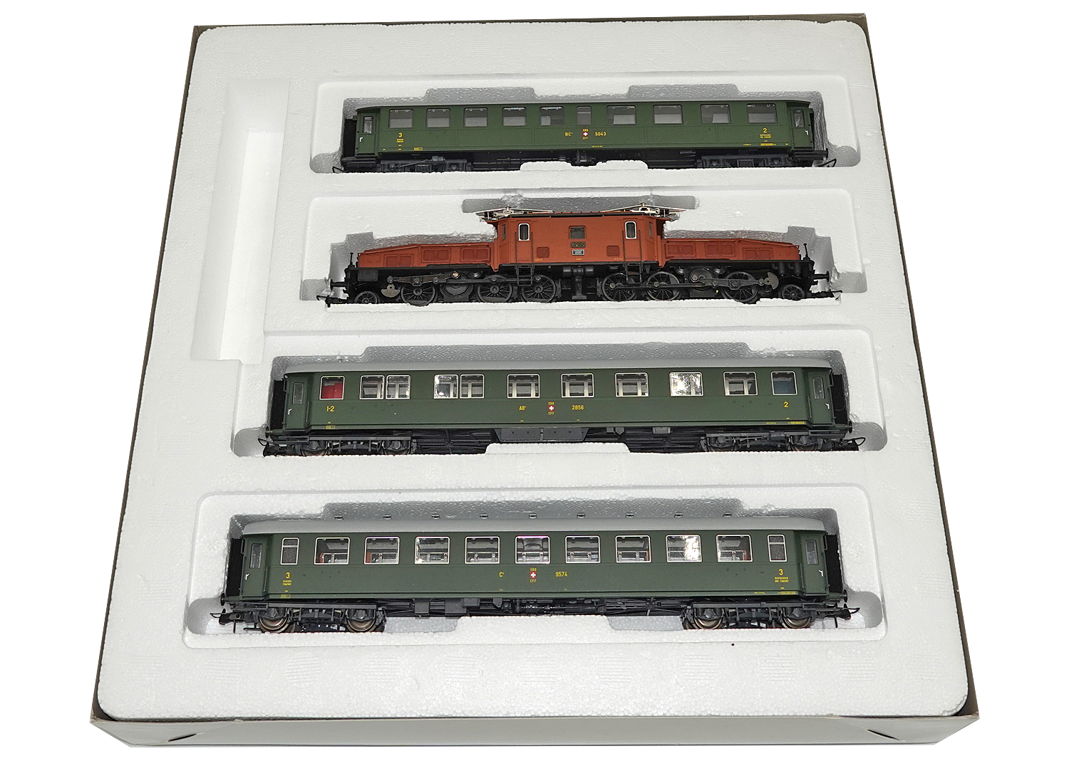 Roco 43023 SBB Zugset 4-tlg. mit Krokodil Ce 6/8 II DC 