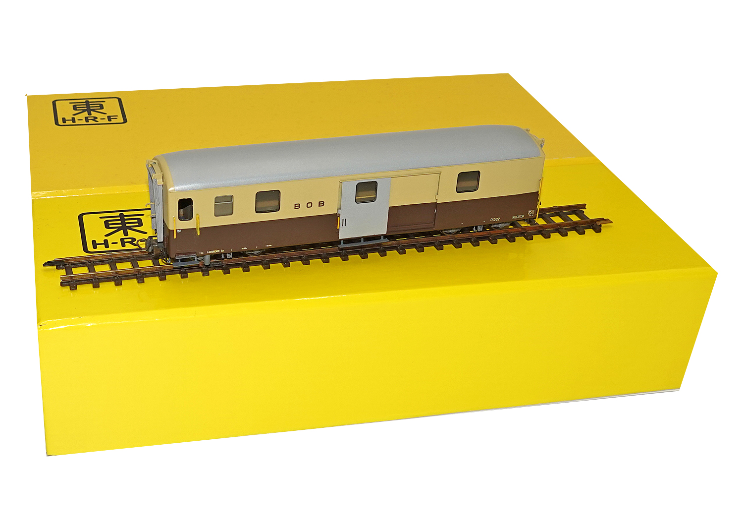 HRF-1822B BOB H0m Gepäckwagen D532 DC