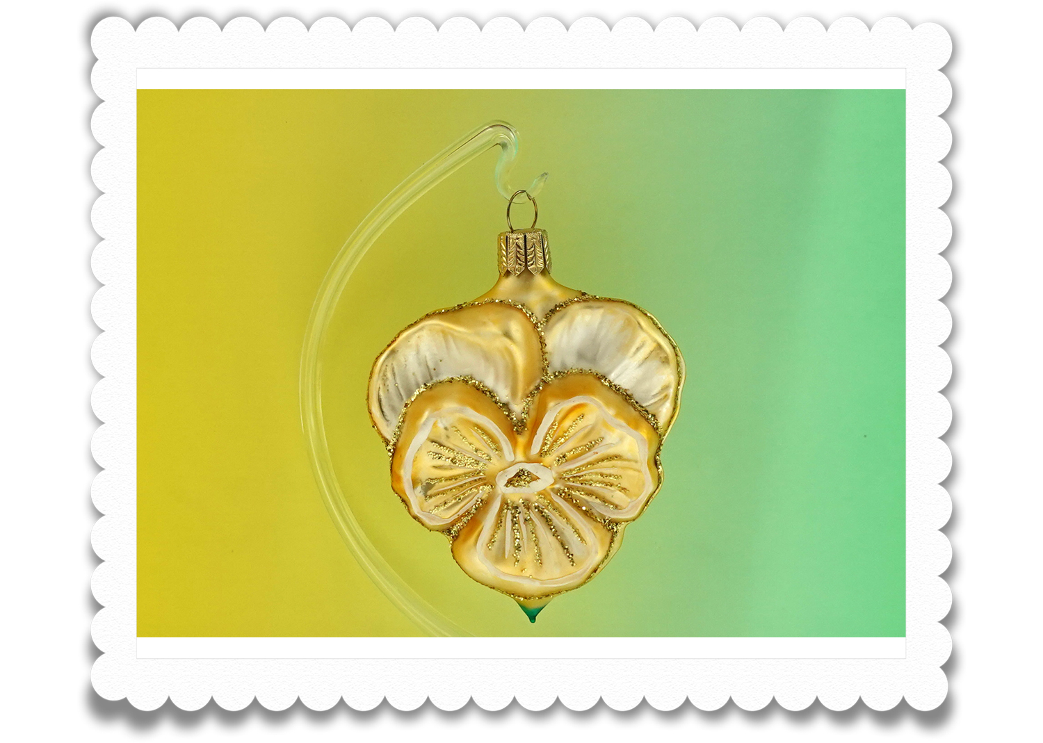 Christbaumschuck Stiefmütterchen hellgelb Christbaumschuck Stiefmütterchen hellgelb