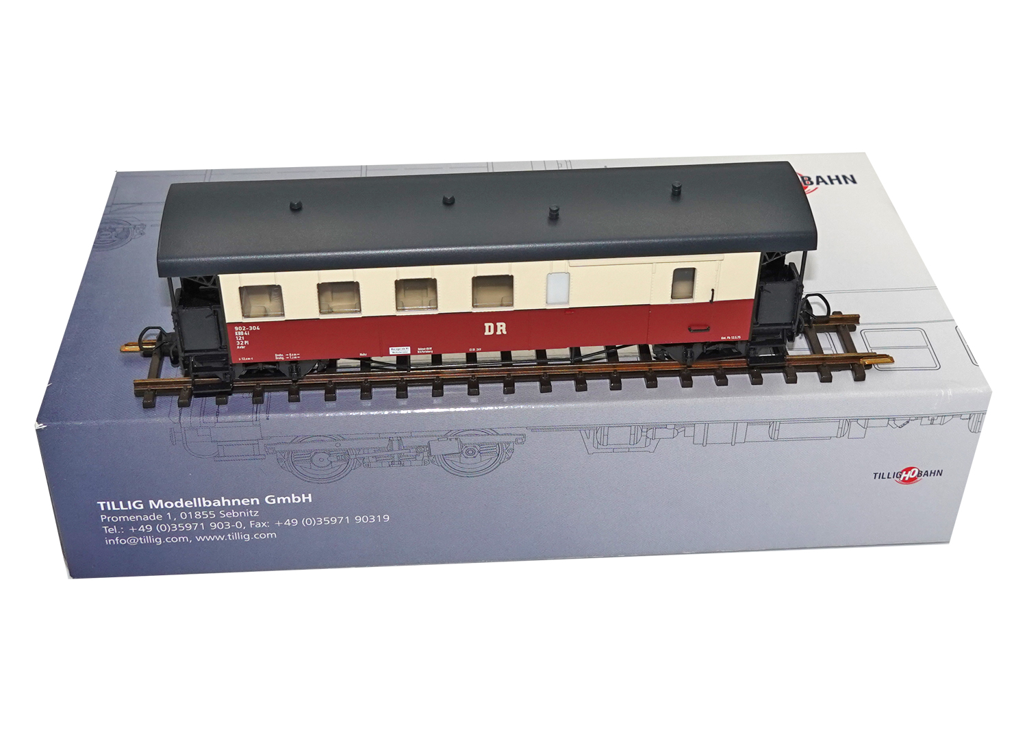 Tillig 13962 H0m DR Packwagen rot / creme 902-304 DC 