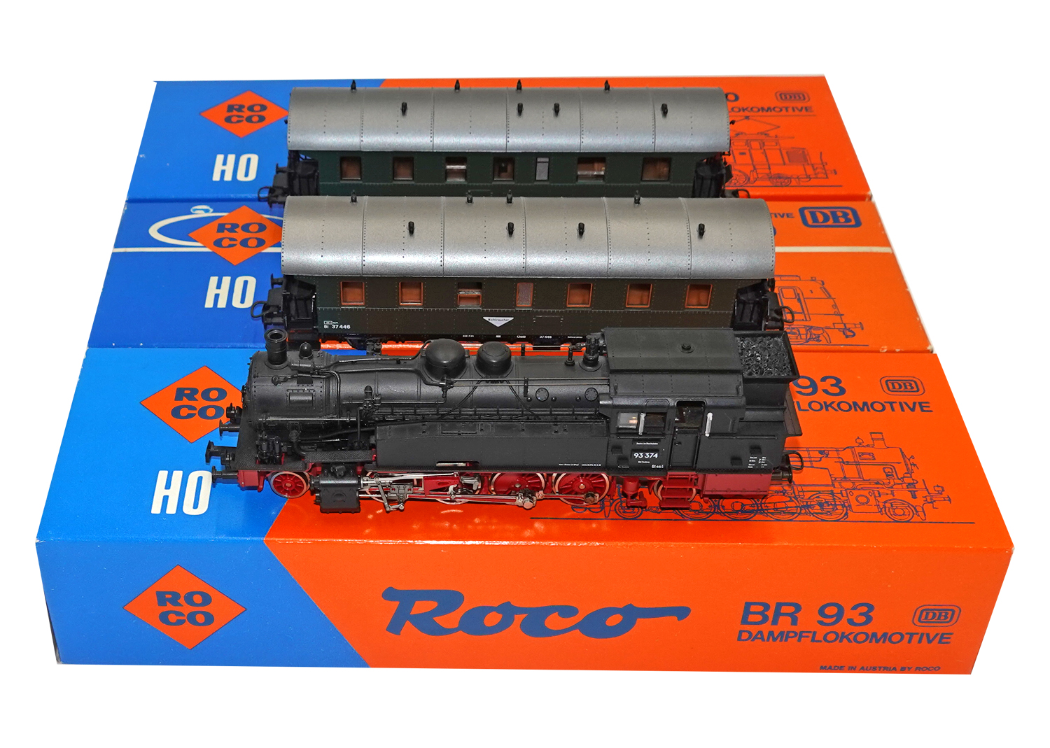 Roco 4122E DB Dampflok BR 93 und 2 Personenwagen 