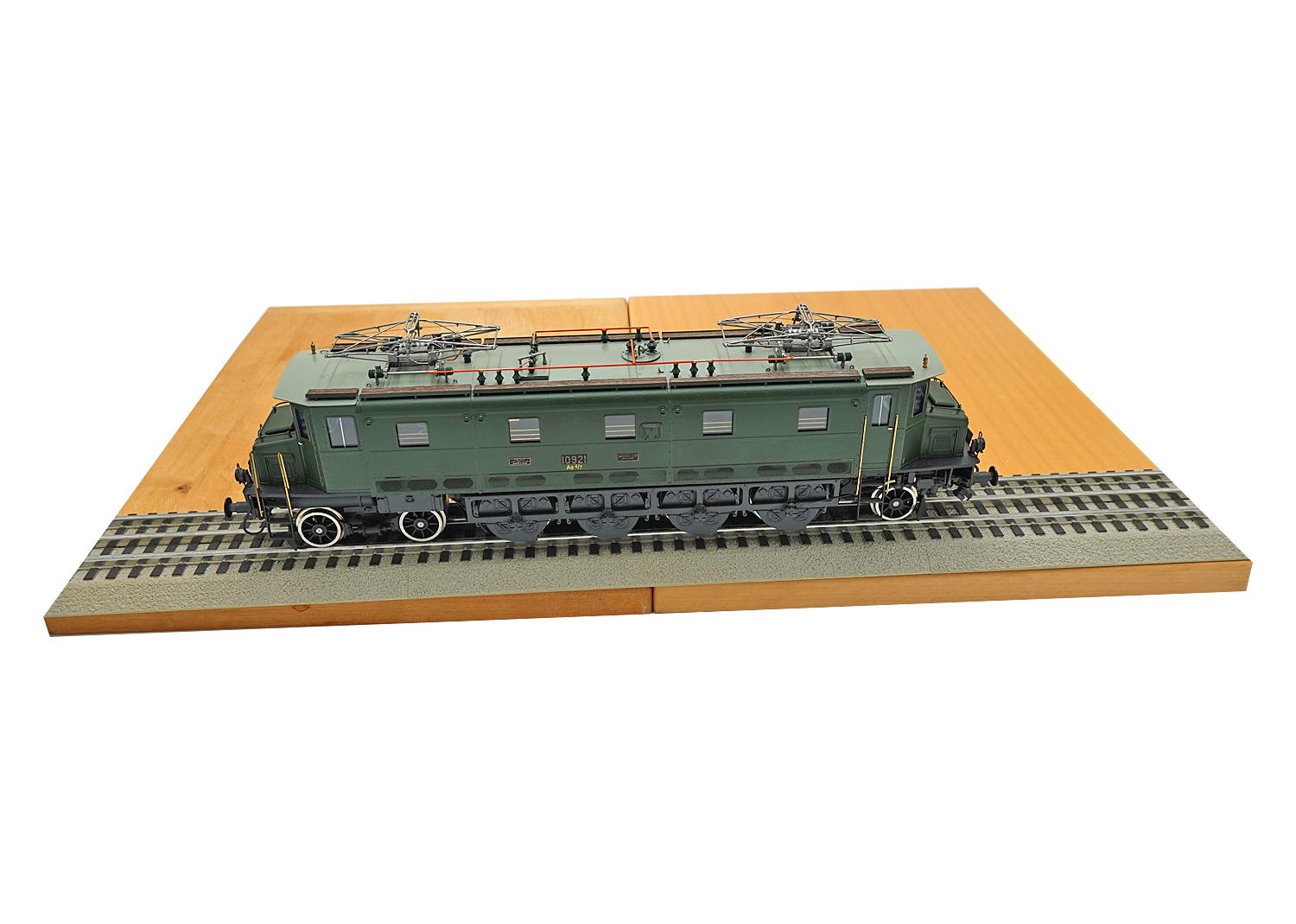 Hermann 0 SBB Ae 4/7 10921 BBC grün DC