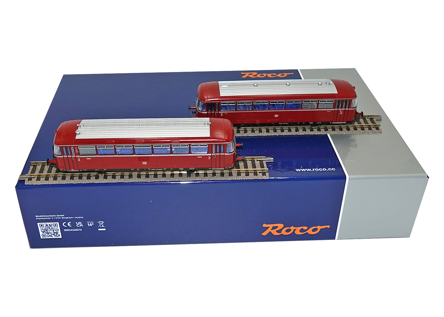 Roco 43018 DB VT 98 Schienenbus mit Beiwagen und Zusatzwagen DC 