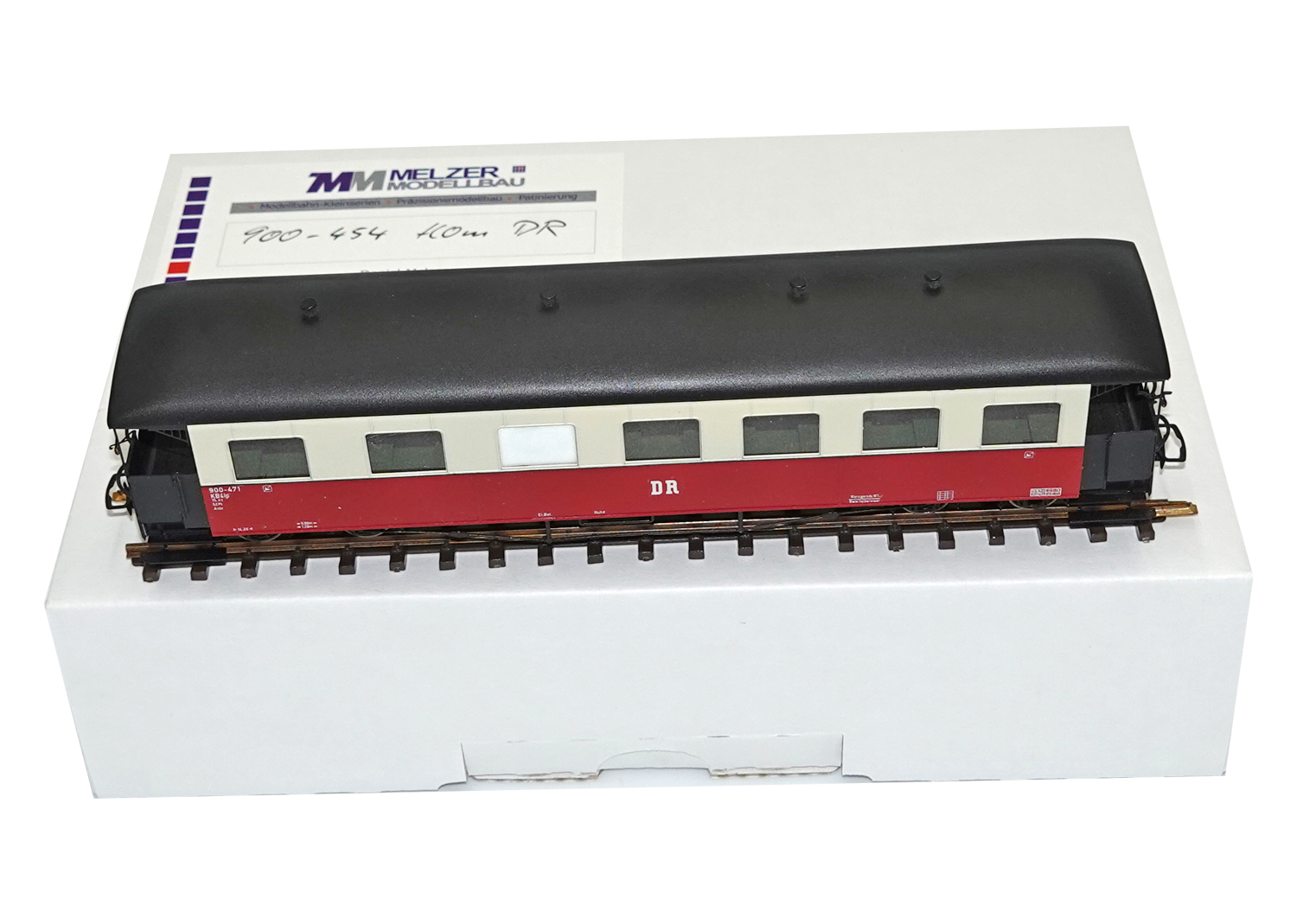 Lok-Schlosserei 900-471 H0m DR Personenwagen rot/creme 900-471 
