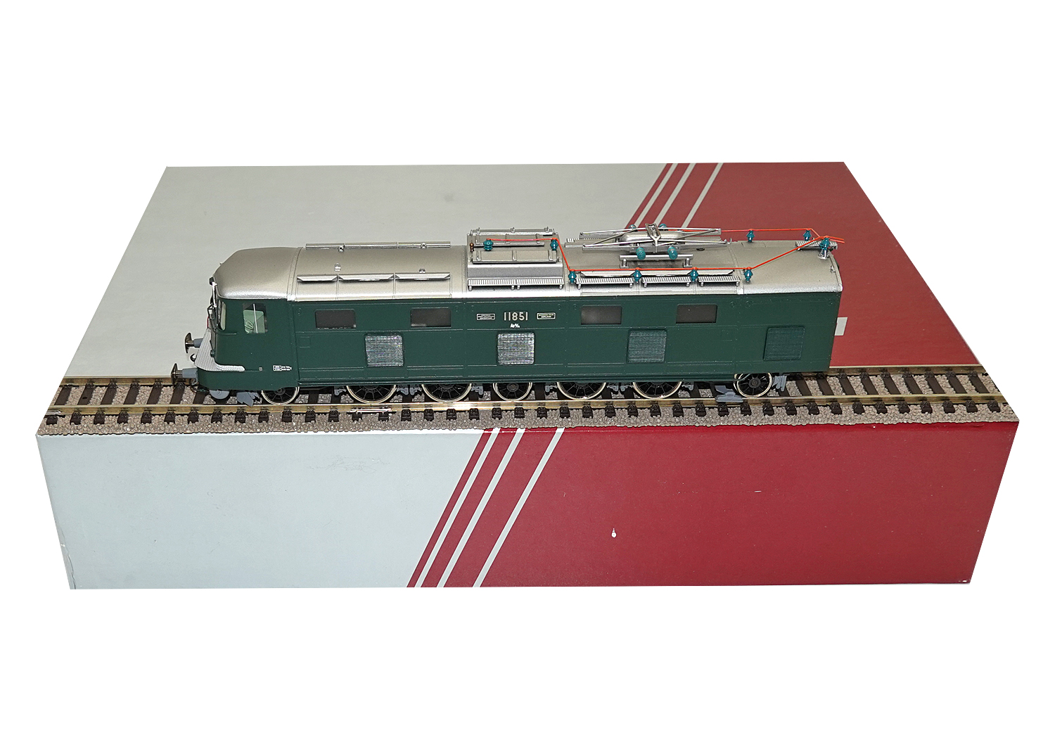 Lemaco H0-032-1 H0 SBB E-Lokomotive Ae 8/14 11851 Umbau Version DC 