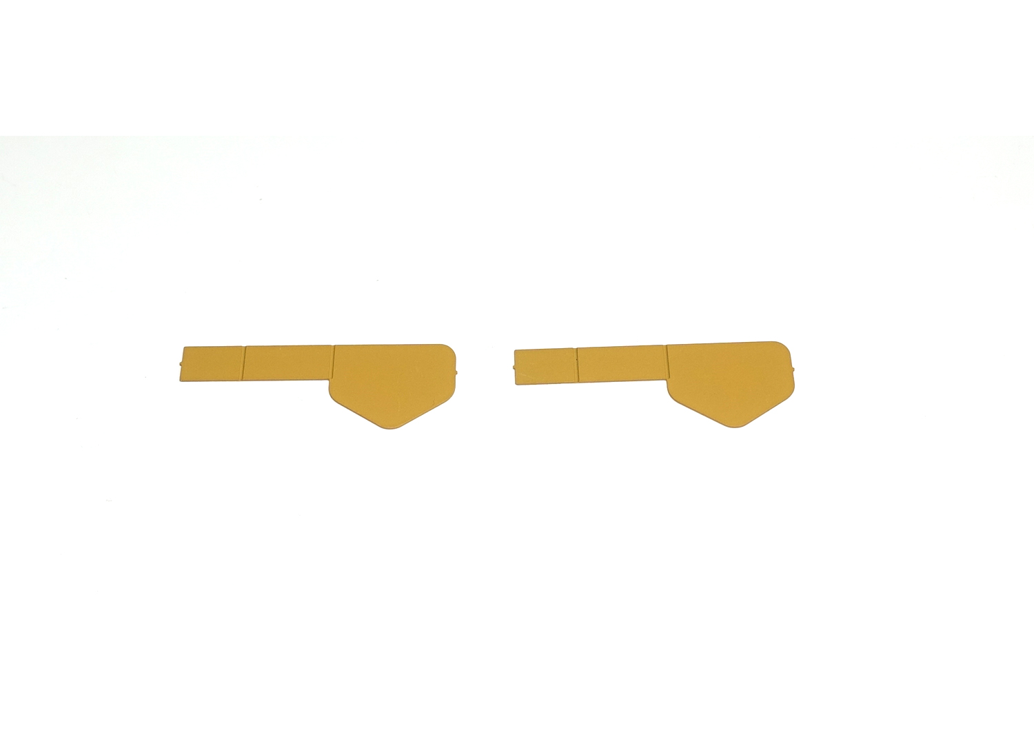 Hermann Tisch mit Fuss lackiert  Hermann Tisch mit Fuss lackiert