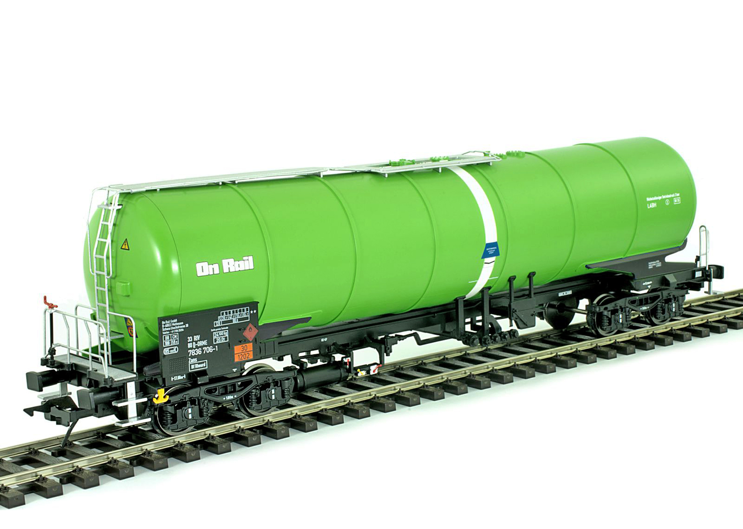 Lenz 42323-04 On Rail Kesselwagen Zans grün  Lenz 42323-04 On Rail Kesselwagen Zans grün