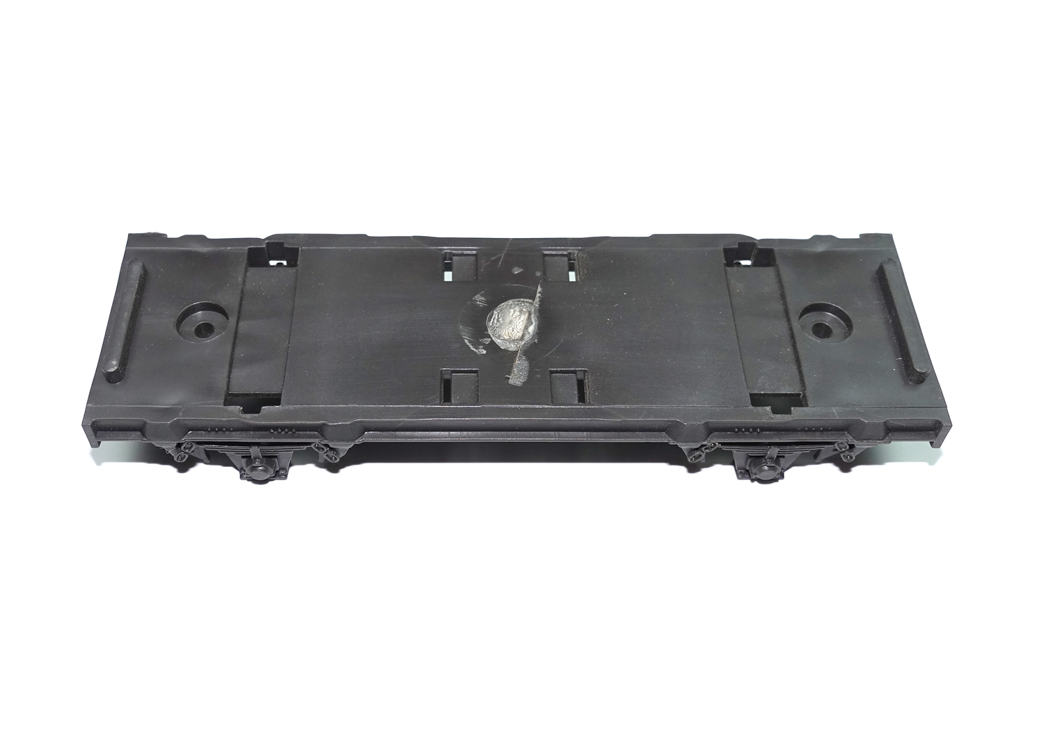 Buco H0 Boden kurz, Kunststoff, für SBB GW K4 / L7  Buco H0 Boden kurz, Kunststoff, für SBB GW K4 / L7