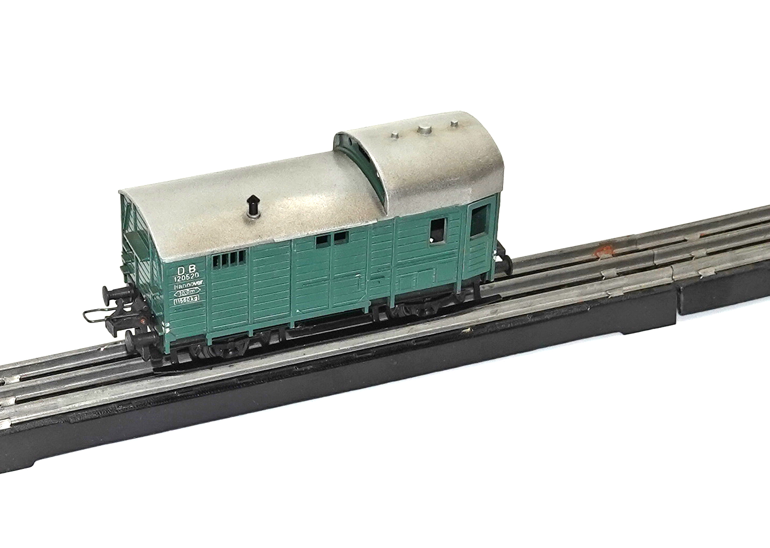 Trix Express 3421 Güterzug Begleitwagen grün Trix Express 3421 Güterzug Begleitwagen grün