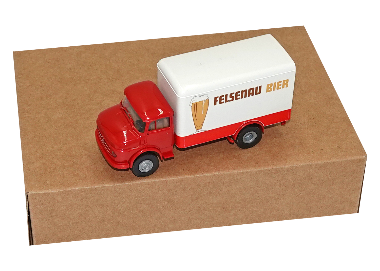 Brekina 179 Mercedes Benz L322 Felsenau Bier 