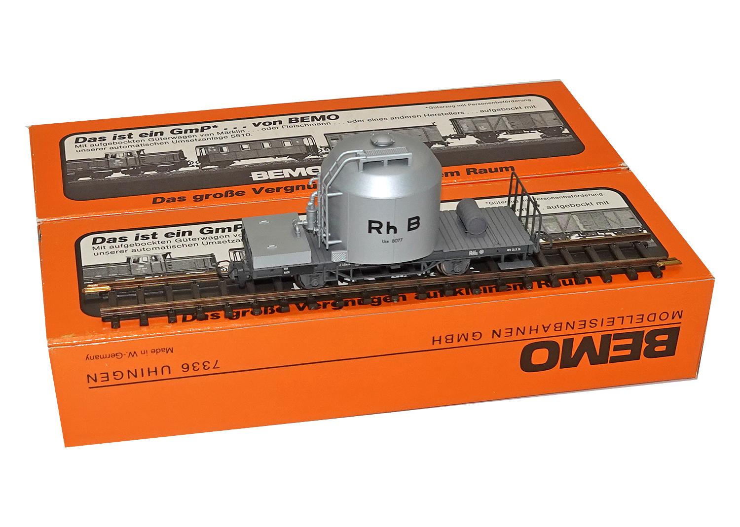 Bemo 2252107 RhB Zementtransportwagen Uce 8077 