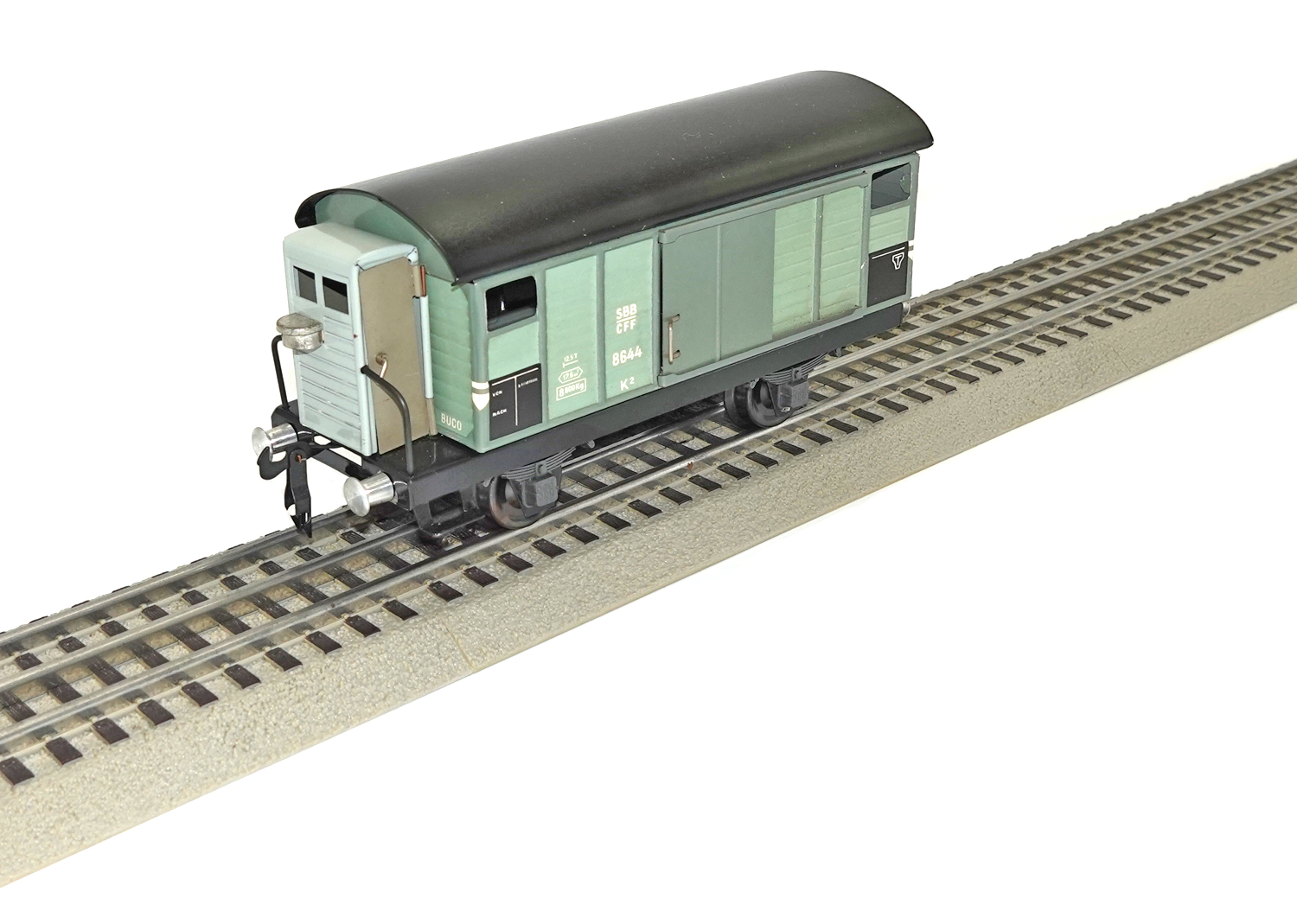 Buco / Stauffer 0 8644 Gedeckter Güterwagen grau mit BRH (18 cm)