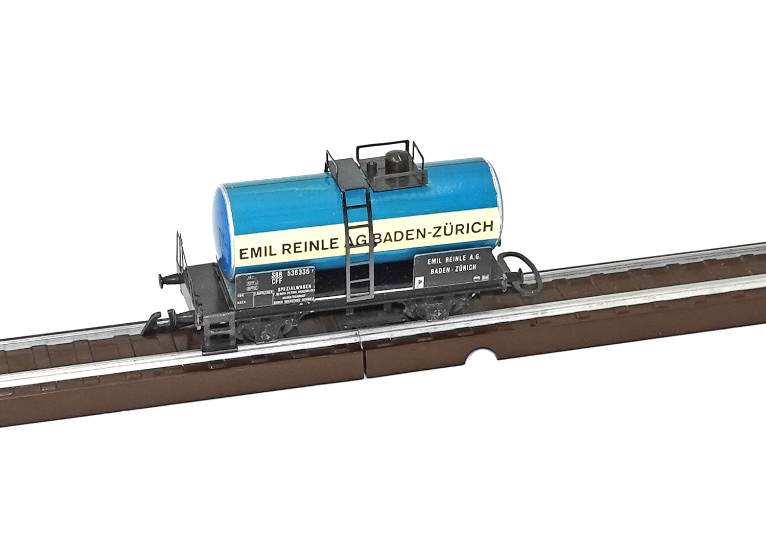 Wesa 270R Zisternenwagen Reinle AG blau