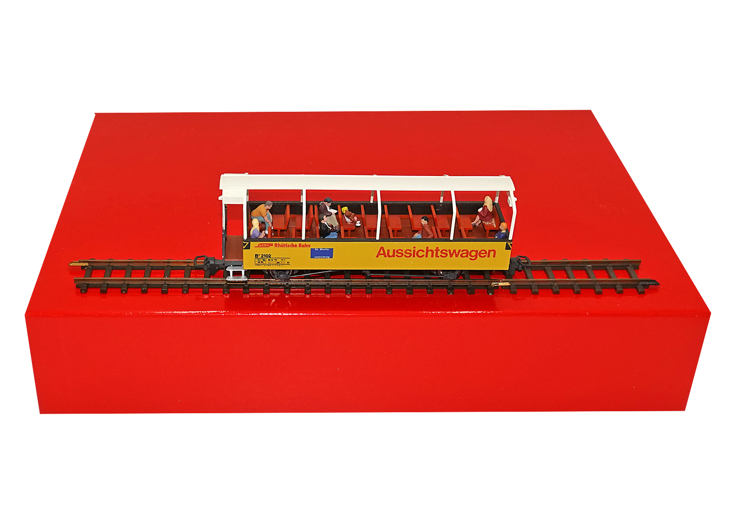 D+R 22102 H0m RhB Aussichtswagen B 2102 mit Figuren 