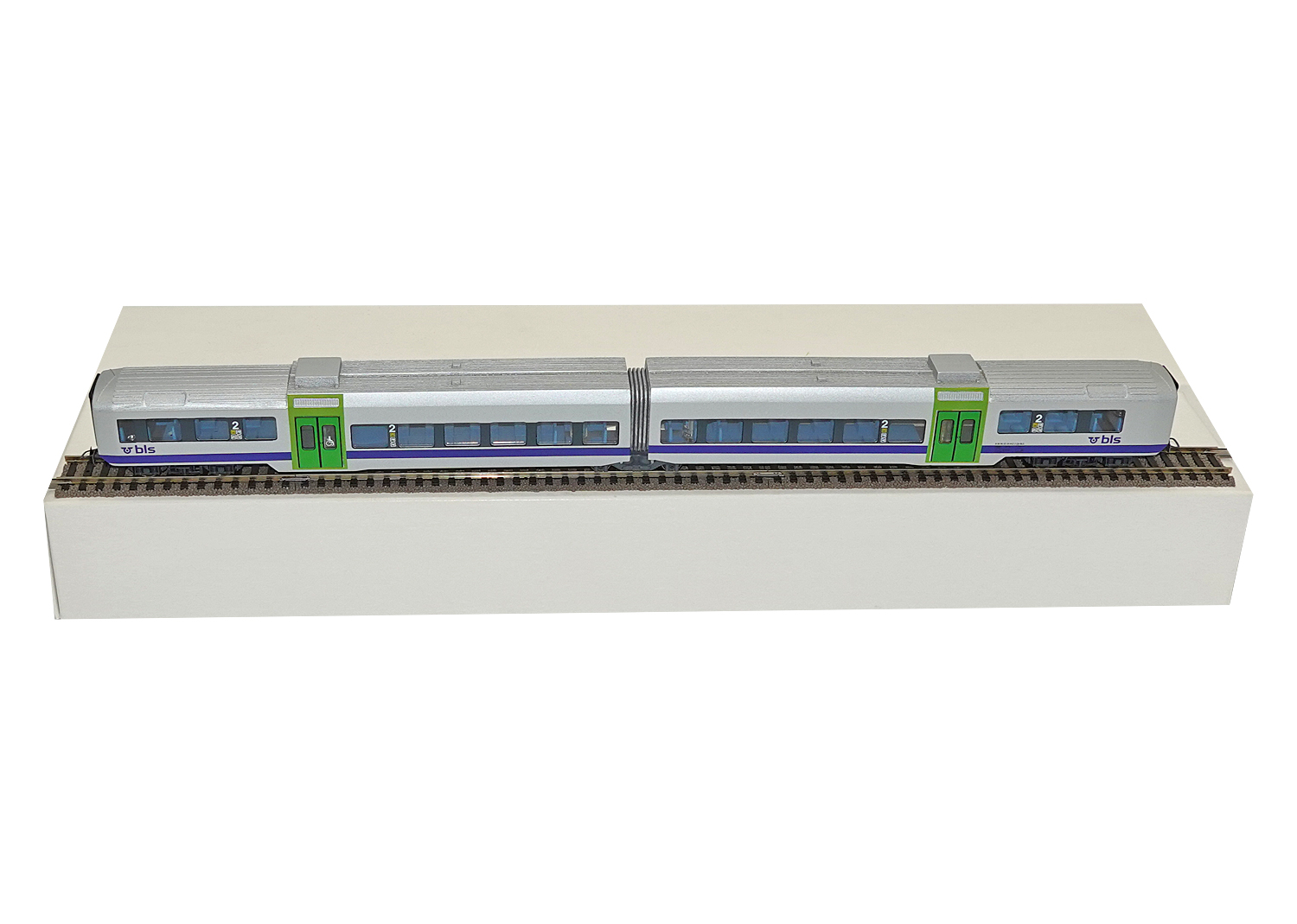 EMB H0 BLS Jumbo B Personenwagen 2. Kl. 612 DCC