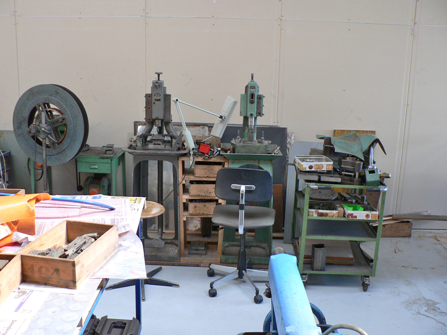 Buco Spur 0 Maschinenpark anno 2009 by Fritz Krähenbühl in Thun Buco Spur 0 Maschinenpark anno 2009 by Fritz Krähenbühl in Thun