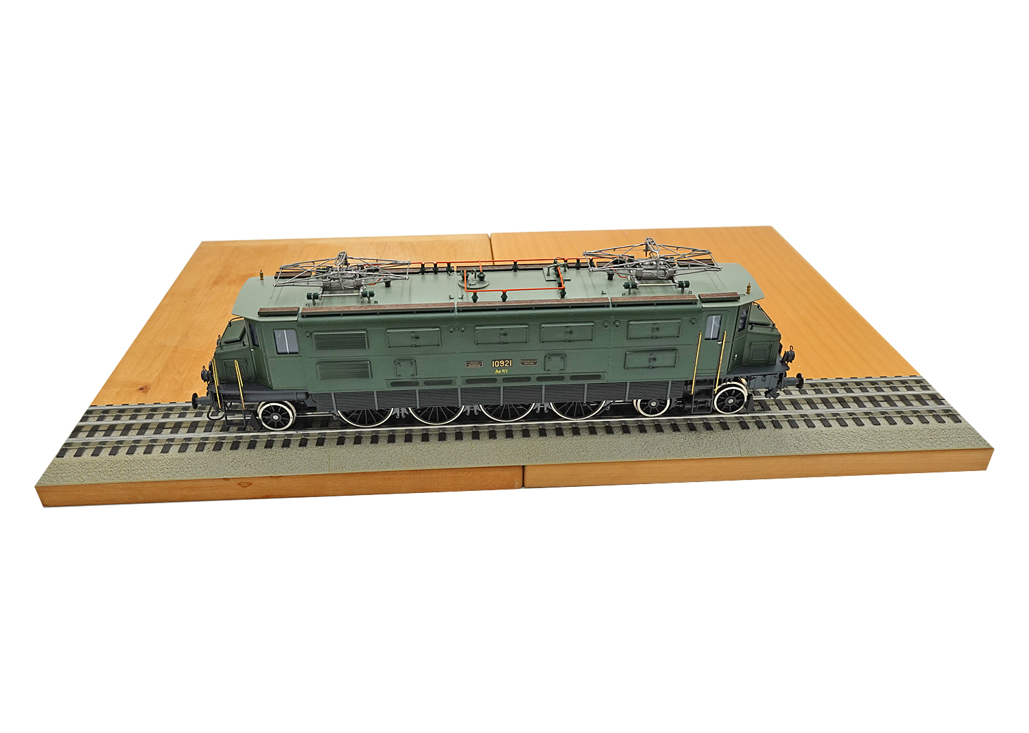 Hermann 0 SBB Ae 4/7 10921 BBC grün DC