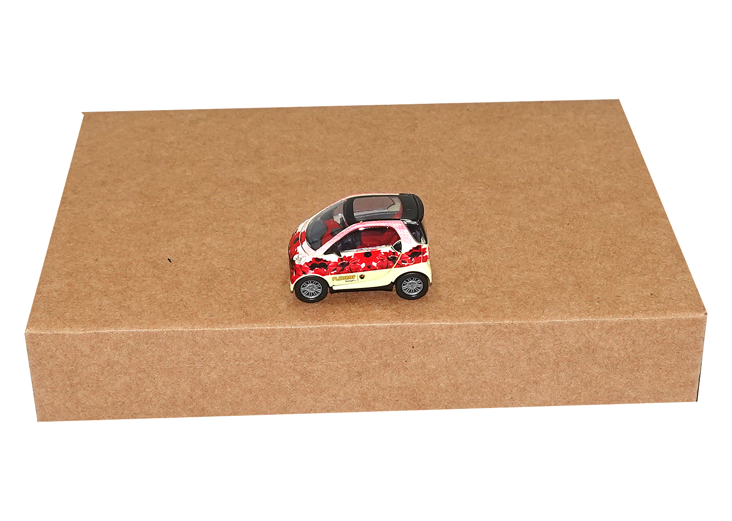 Busch 48987 Smart Fortwo Fleurop rot 