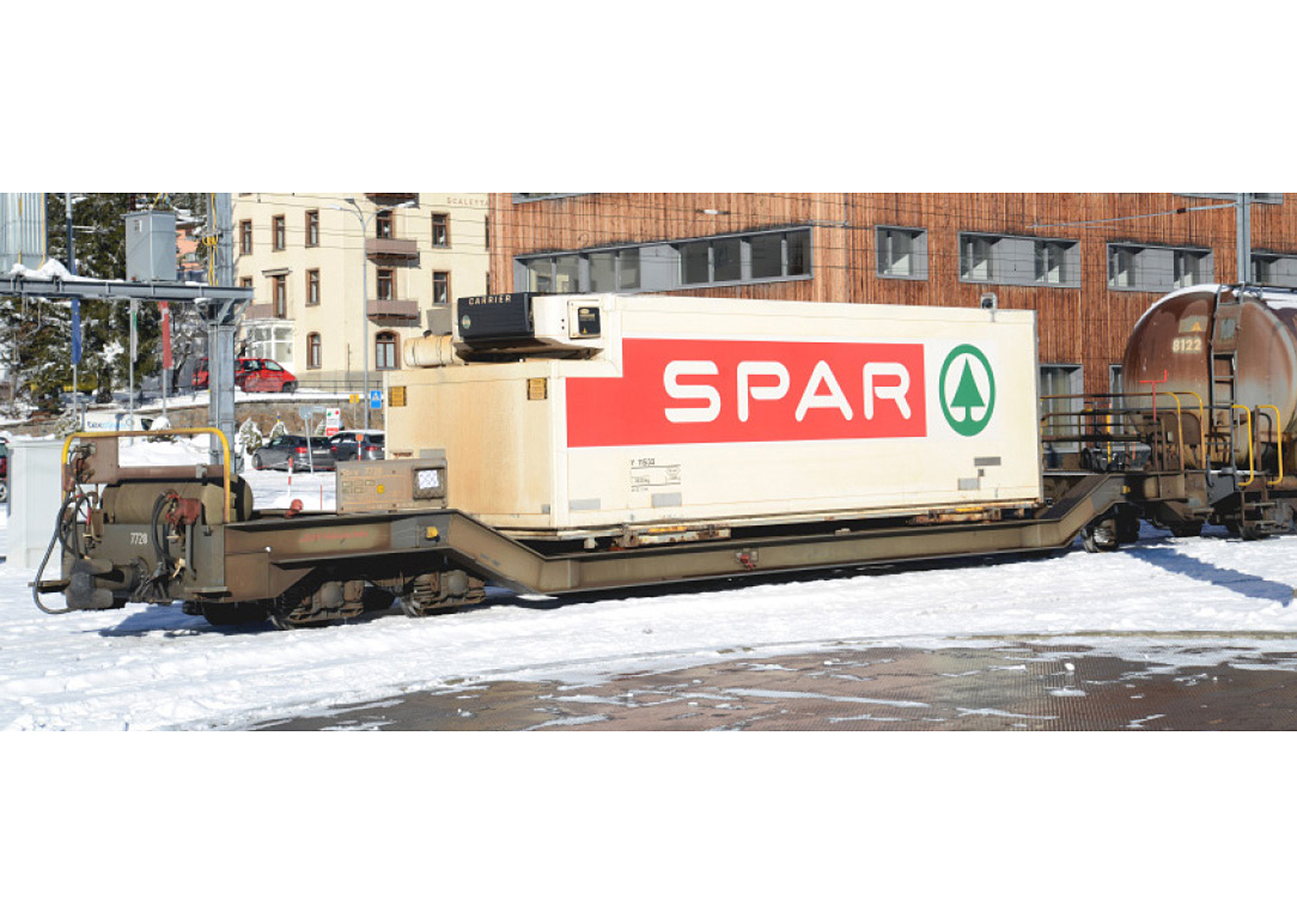 Bemo 2289116 RhB Sbk-v 7706 mit Kühlcontainer Spar 