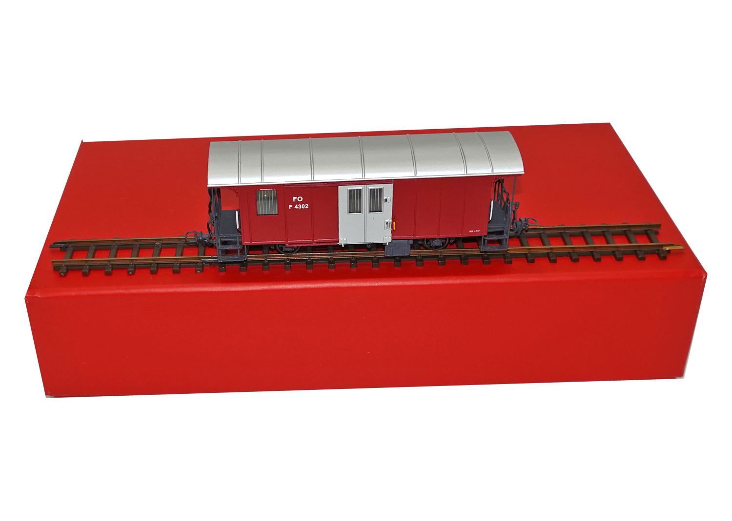 Motreno F4302 H0m FO Gepäckwagen F 4302 dunkelrot 