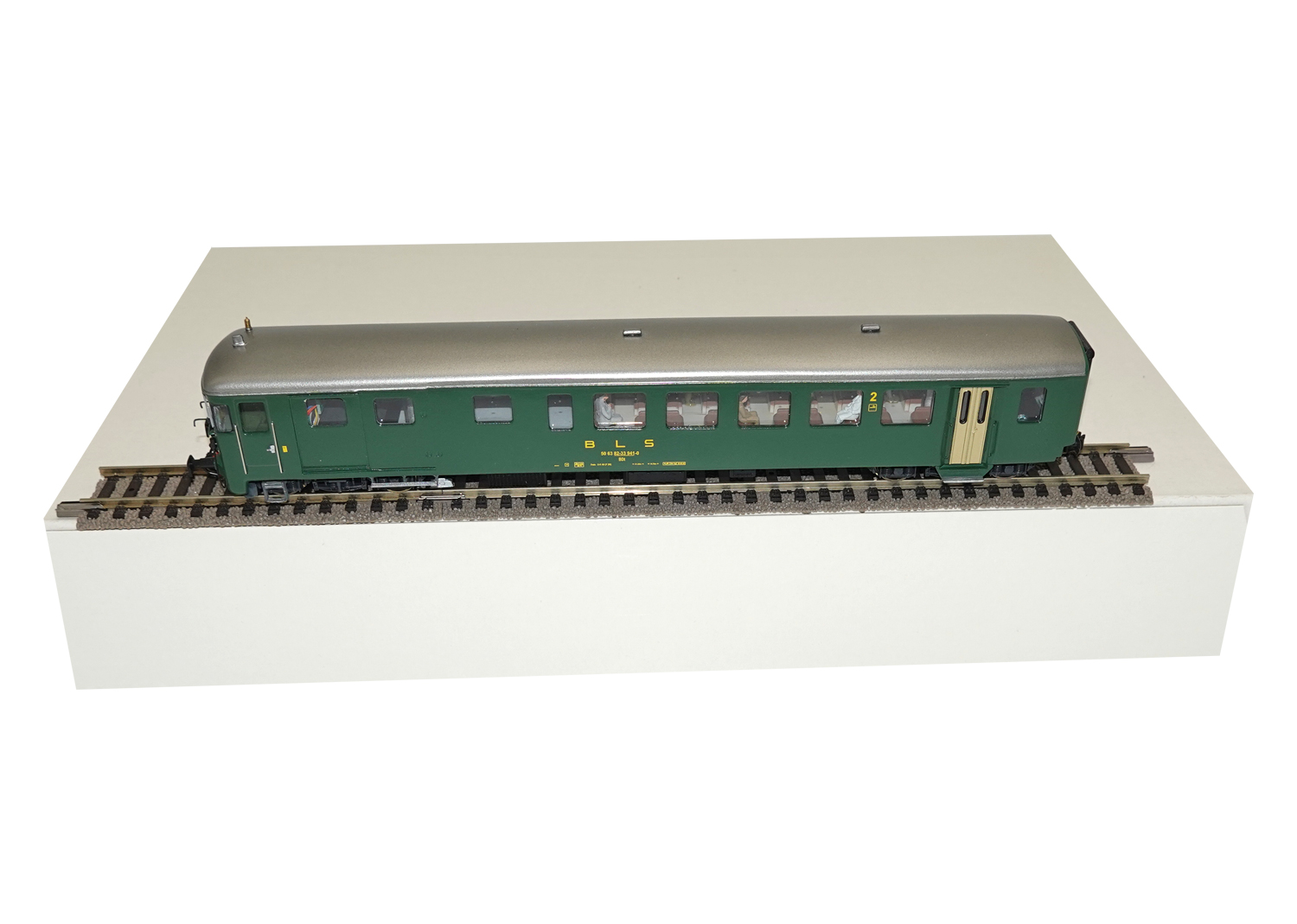 EMB H0 BLS Steuerwagen BDt 941 grün DCC